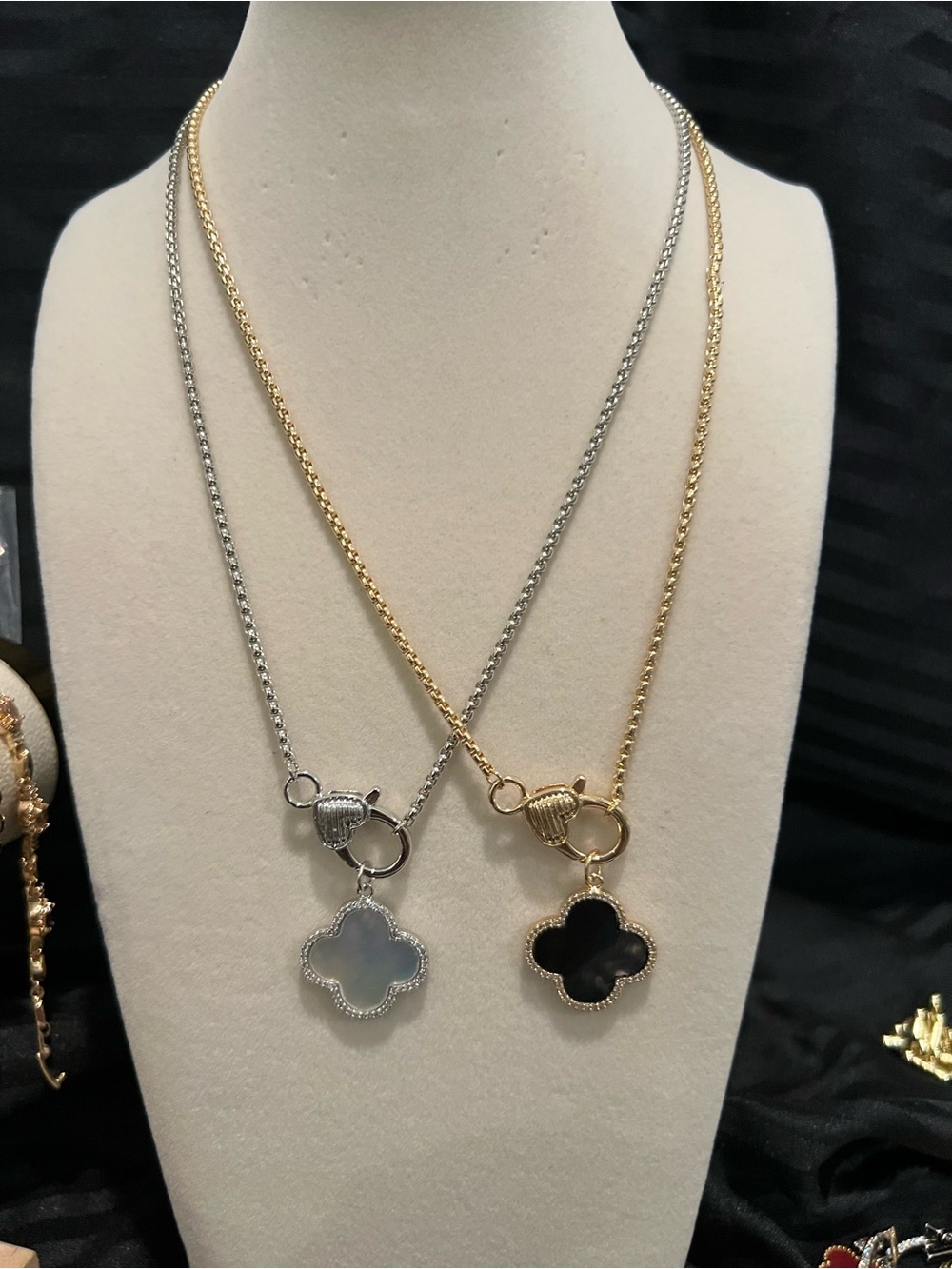 New Gold Or Silver Clover Pendant Necklaces - Women Jewelry- Price is Firm